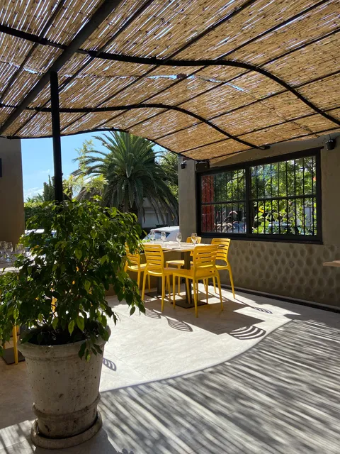 Las Pavas Restaurant