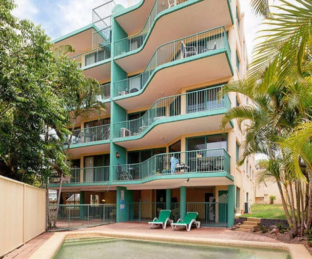 Bayviews & Harbour View Apartments