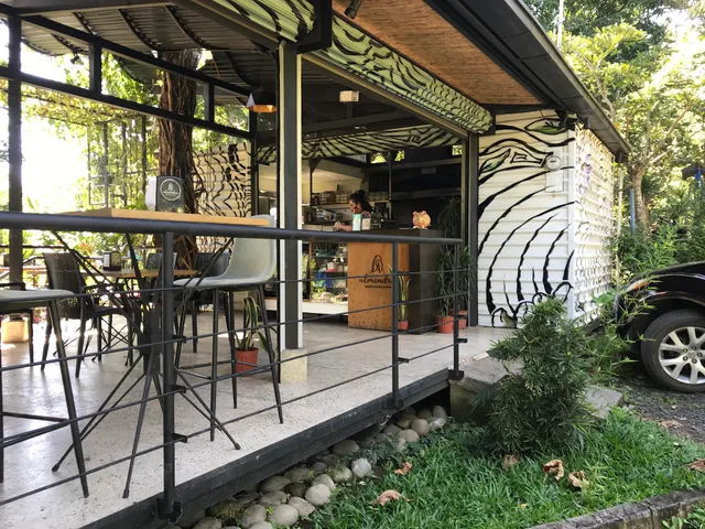 Almendra, plant based cuisine