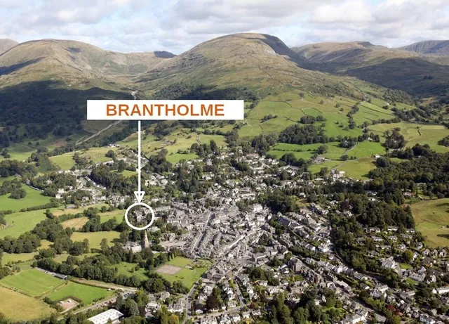 Brantholme B&B Guest House In Ambleside The Lake District With Hot tub And Free Parking