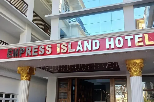 Empress Island Hotel