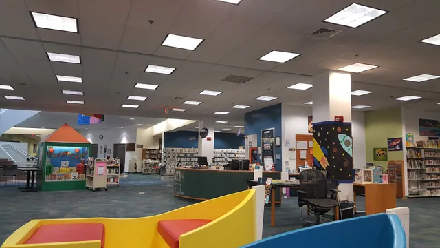 NORTH REGIONAL/BROWARD COLLEGE LIBRARY | NR