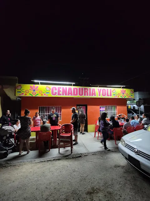 Cenaduría Yoli / menudo