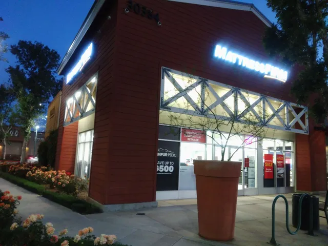 Mattress Firm Menifee