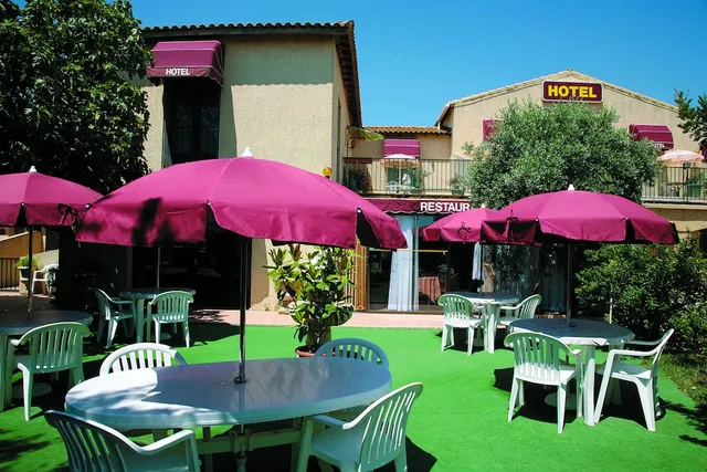 Logis Hôtel Longo Mai