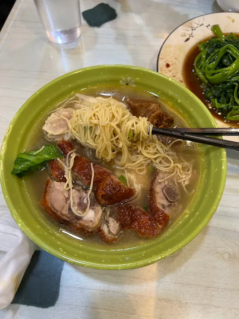 明美港式茶餐厅