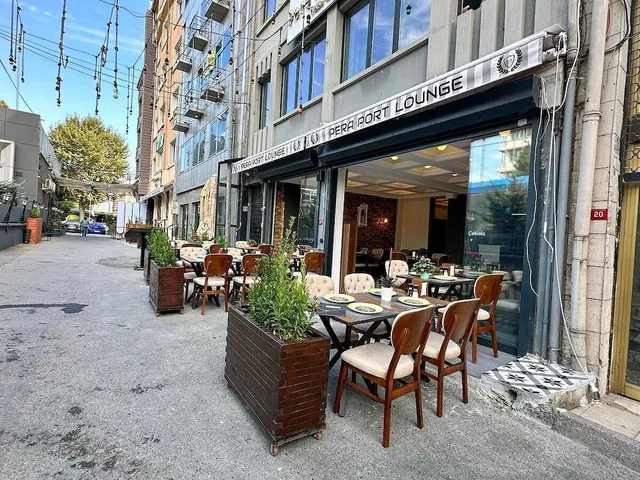 The Port Palace Otel