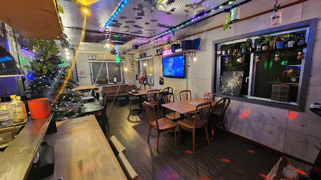 隠れ家酒BARパトラ ギノワンベース【Pub_Truck_PATRA】