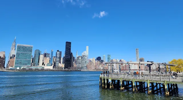 Pearson Court Square