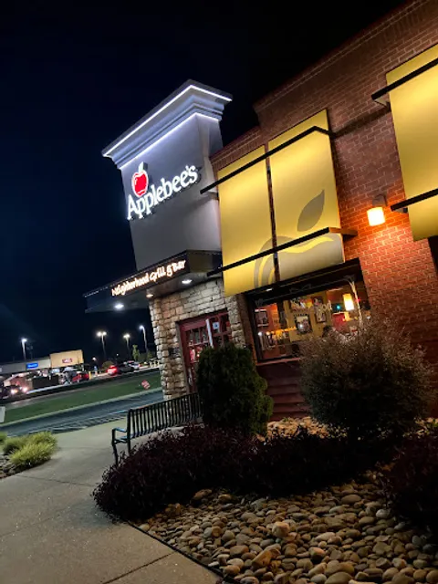 Applebee's Grill + Bar