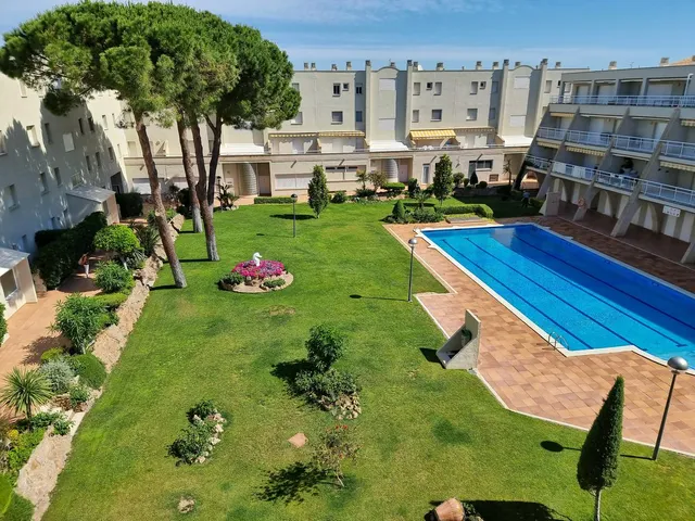 Comunitat "Els Pins"