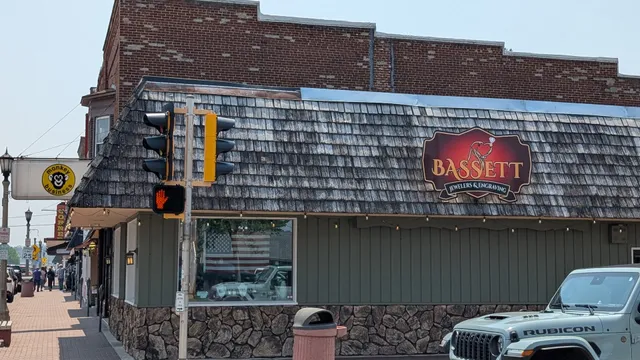 Bassett Jewelers & Engraving