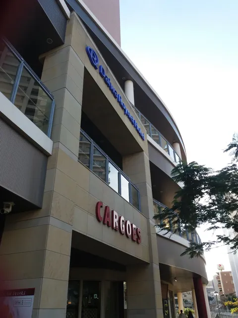 Cargoes Shopping Mall