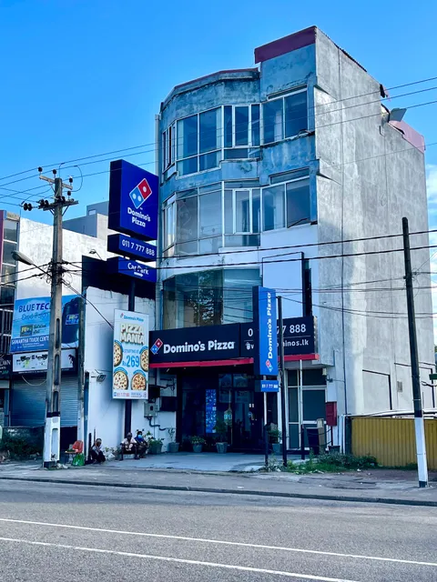 Domino's Pizza - Mount Lavinia