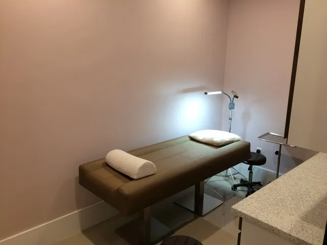 White Feather Lashes