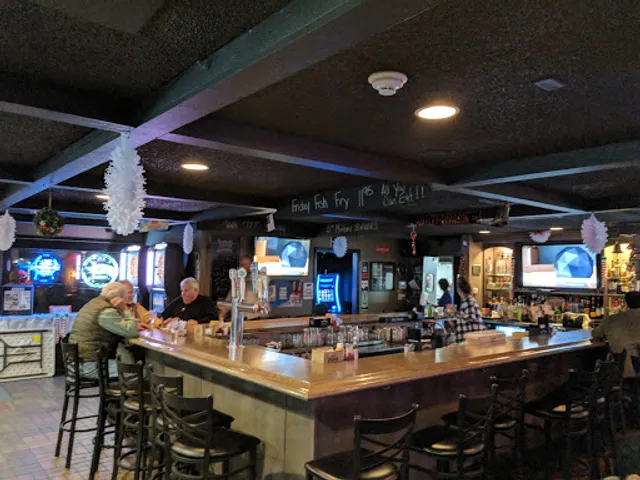 Uncle D's Bar & Grille