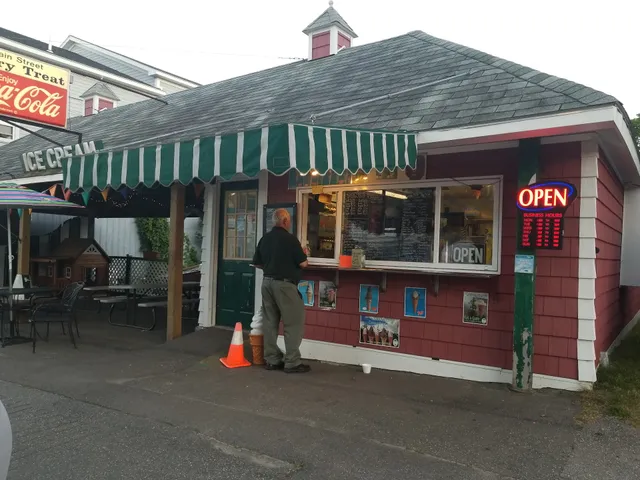 Main Street Dairy Treat