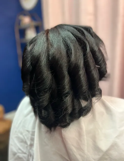 Truly Golden Hair Studio