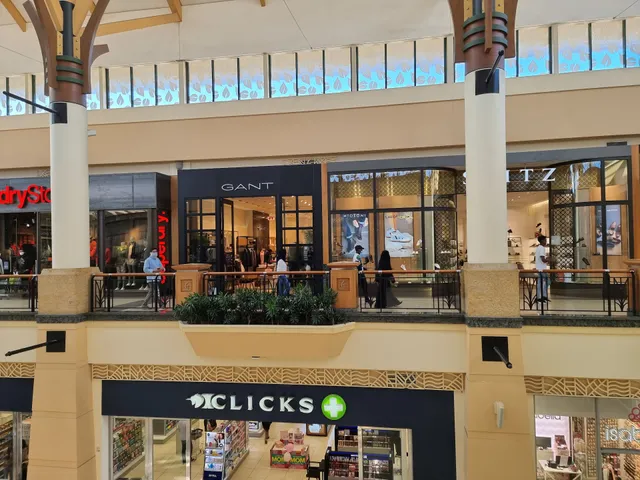 Gateway Theatre Of Shopping