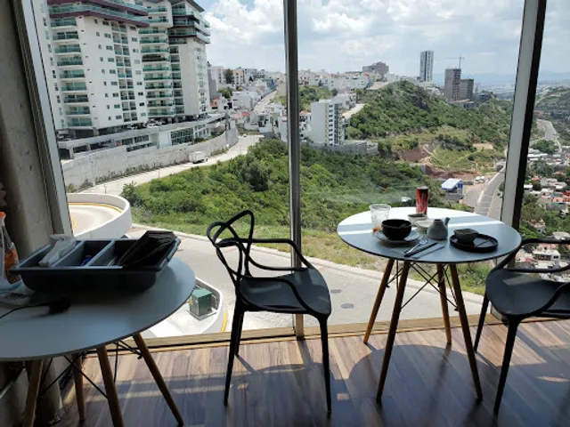 Sushi Shop 78 Milenio III