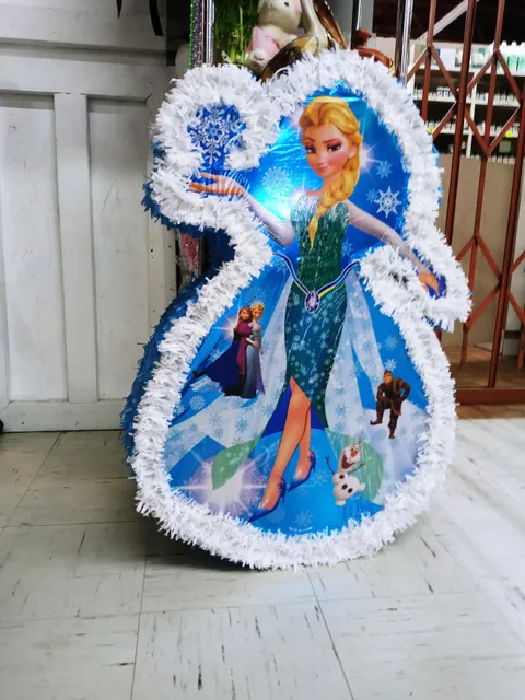 Mega Fiesta Piñatas