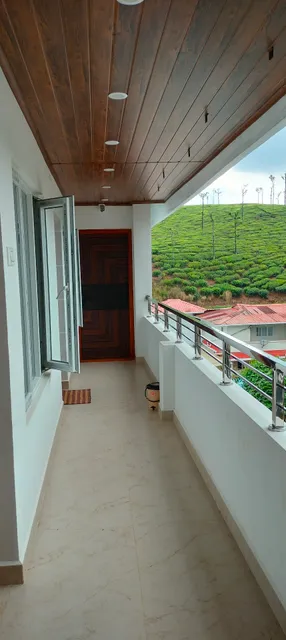 Hornbill Castle - Bed and Breakfast