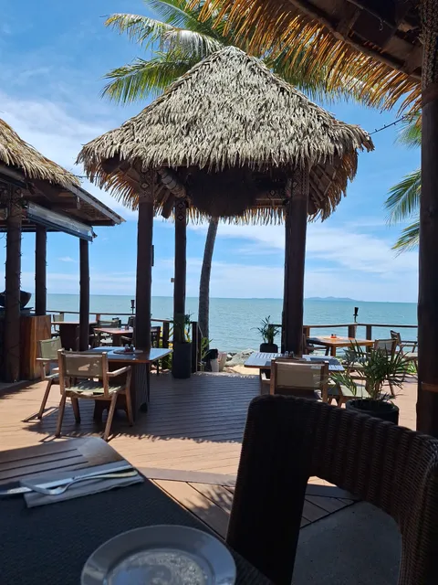 The Beach Shack Bar & Grill