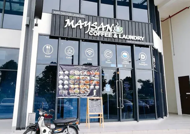 Trefoil Homestay Setia Alam - FE 民宿 FE Homestay