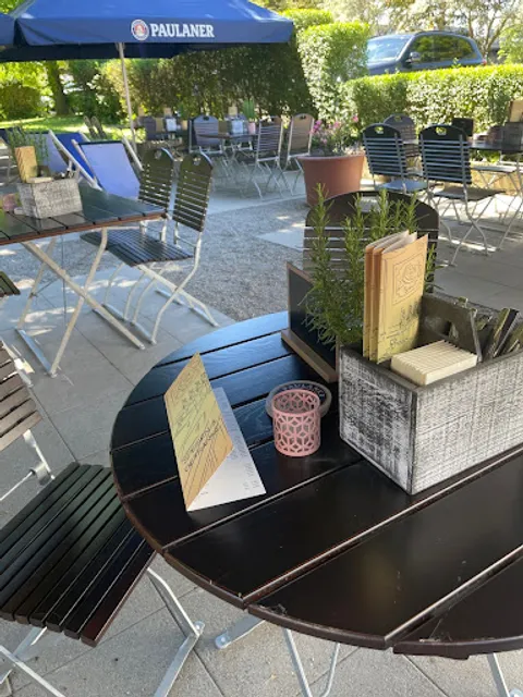 Biergarten am Kiesbänkle