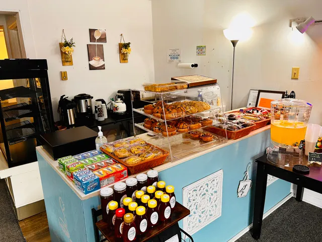 Louisa Farm stand & Cafe