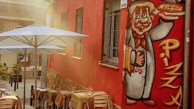 LA PIZZERIA DE LA ROCA