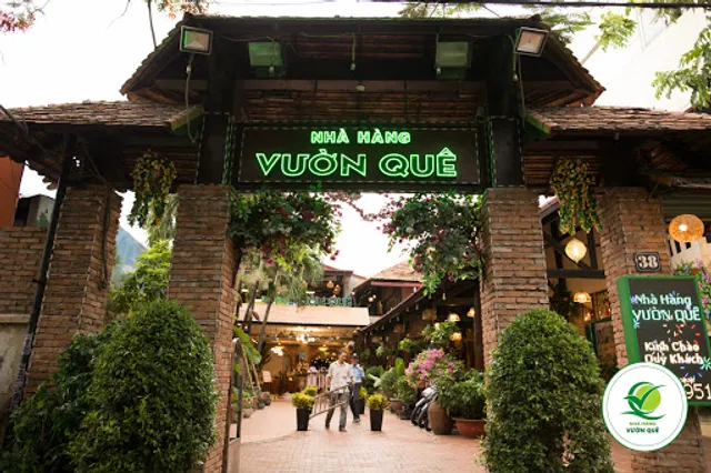 Nhà hàng Vườn Quê 1 Bình Thạnh - tiệc thôi nôi trọn gói trang trí