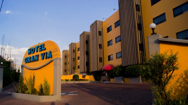 Hotel & Villas Gran vía, Tultitlán