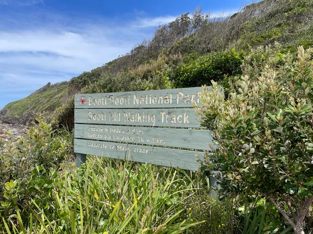 Booti walking track