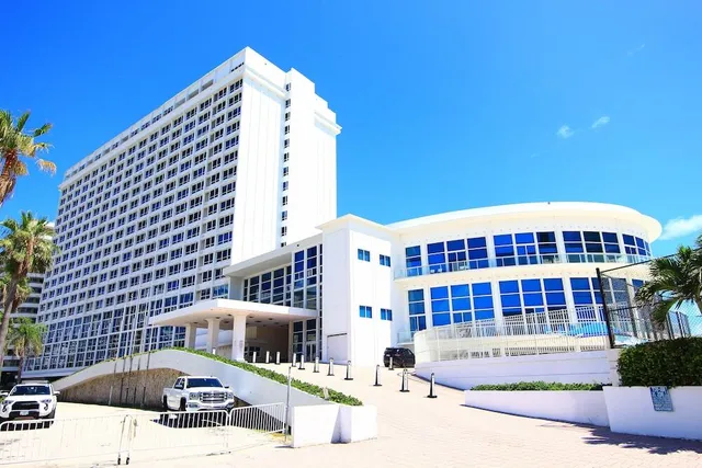 Castle Beach club apartments