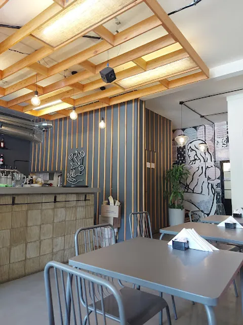 Growler | Garage y Café