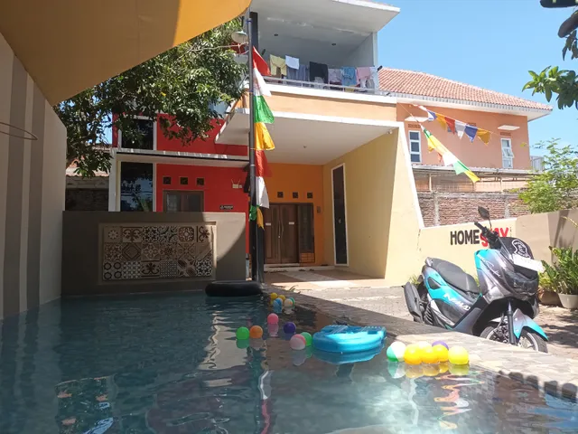 PAPADAAN Homestay (kolam renang anak)