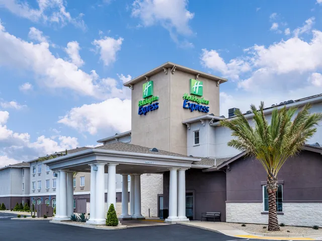 Holiday Inn Express Lodi by IHG
