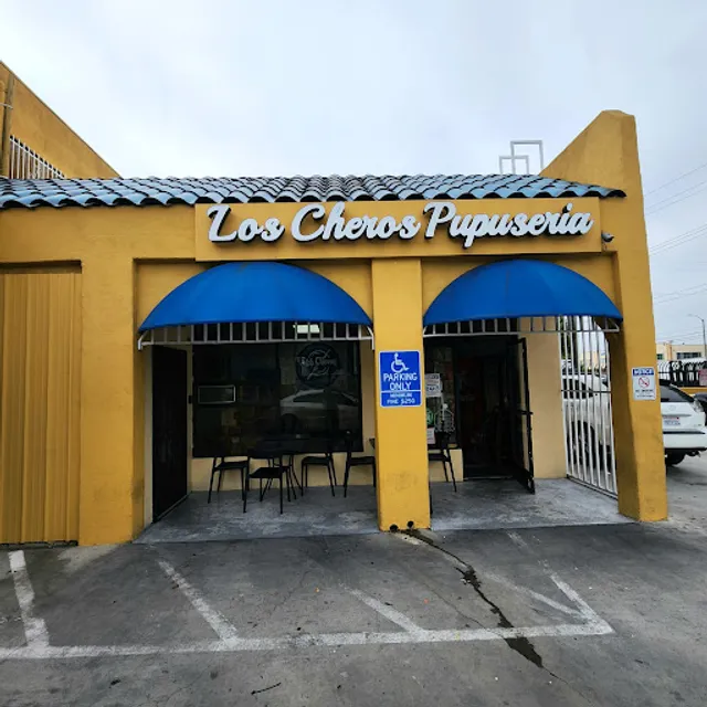 Los Cheros Pupuseria