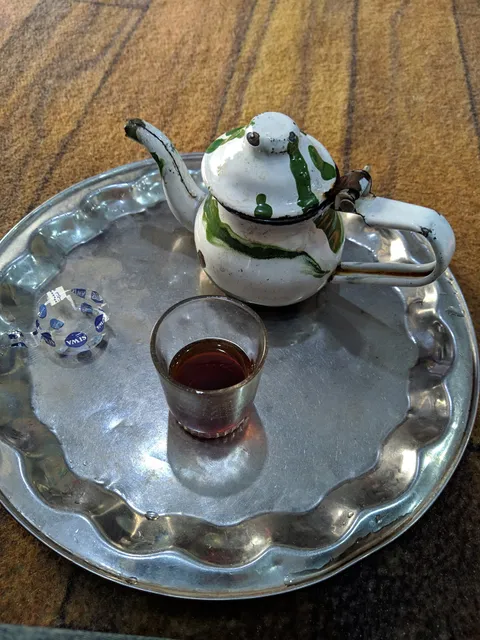 مطعم الاحرار القديم