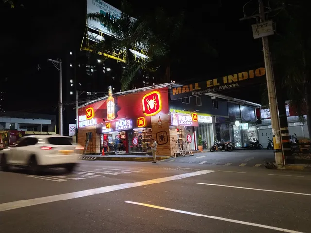 Mall El Indio