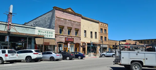 Joanne's Stained Glass & Gallery