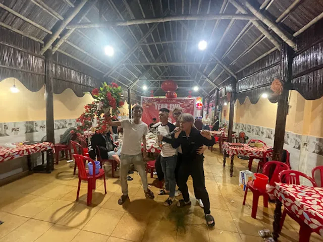 Nhà hàng Lộc Yến