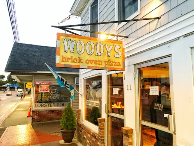 Woodys Brick Oven Pizza