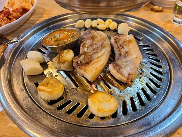돈도야지