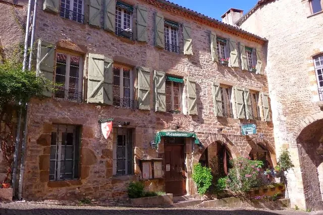 L'Escuelle des Chevaliers