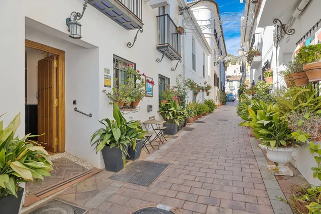 I AM La Posada Hotel