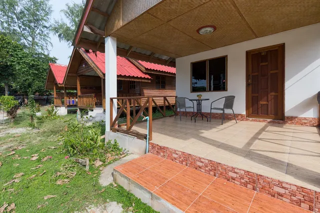 Family Song Koh Lipe