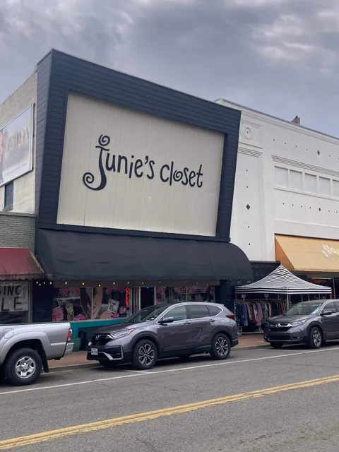 Junie's Closet