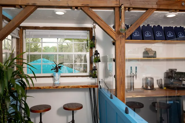 The Mad Utter - Wonderland